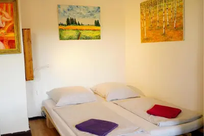 Ein Bett oder Betten in einem Zimmer der Unterkunft Villa Sophienschlösschen nahe Berlin - Exklusive Zeit zwischen 5 Seen mit großer Küche, gratis Sauna & 3500qm Garten