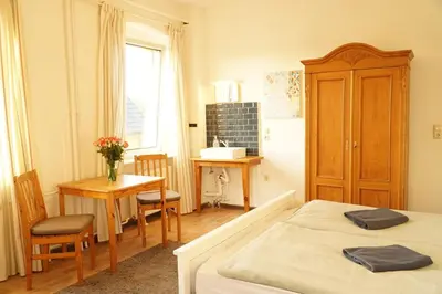 Grundriss der Unterkunft Villa Sophienschlösschen nahe Berlin - Exklusive Zeit zwischen 5 Seen mit großer Küche, gratis Sauna & 3500qm Garten