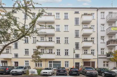 Das Gebäude in dem sich die Ferienwohnung befindet