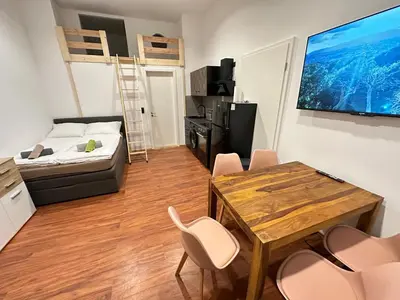 TV/Unterhaltungsangebot in der Unterkunft Cityflair Apartments Rummelsburg