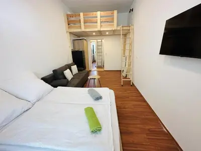 TV/Unterhaltungsangebot in der Unterkunft Cityflair Apartments Rummelsburg