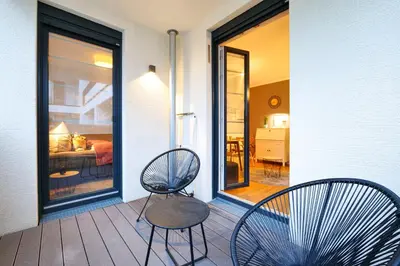 Ein Sitzbereich in der Unterkunft Blue Chili 33 - Modernes & gemütliches Business Apartment am Airport BER