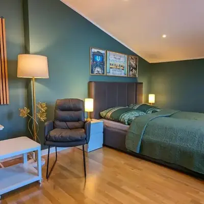 3 ROOMS - Zimmervermietung nähe Flughafen BER - gratis WLAN