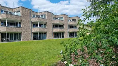Ein Garten an der Unterkunft Park-Apartment Scharmützelsee Wohnung 9