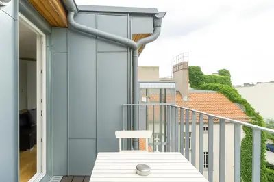 Ein Balkon oder eine Terrasse in der Unterkunft Mooeve Boxi Mid