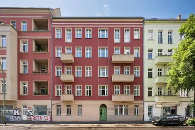 Das Gebäude in dem sich die Ferienwohnung befindet