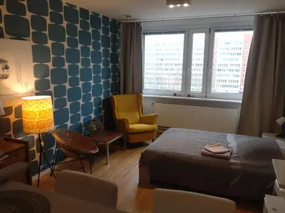 Ein Sitzbereich in der Unterkunft Mitte von Mitte - Blick auf den Turm