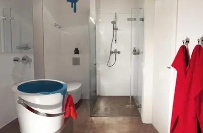 Ein Badezimmer in der Unterkunft Your Most Beautiful Home in Mitte – New!