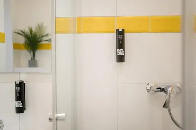 Ein Badezimmer in der Unterkunft Nahe Boxhagener Platz für 4 Personen