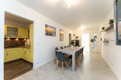 Küche/Küchenzeile in der Unterkunft 5-Zimmer-Apartment nahe Müggelsee