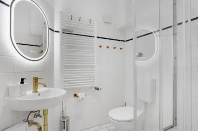 Ein Badezimmer in der Unterkunft central 3 Bedroom Apartment in Kreuzberg