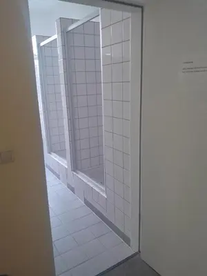 Ein Badezimmer in der Unterkunft Schulsportverein Lichtenrade e V