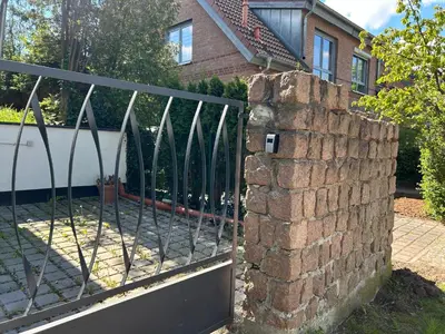 Ein Garten an der Unterkunft Finnhütte Oase
