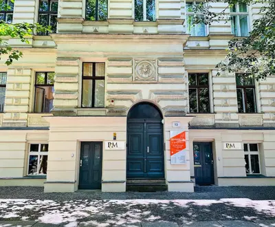 Eine Fassade oder ein Eingang zu Luxury residence by P&M in Prenzlauer Berg