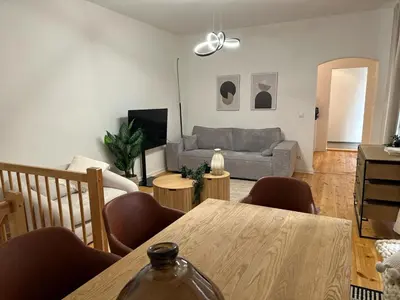Ein Sitzbereich in der Unterkunft Cozy Apartment at Bergmannkiez