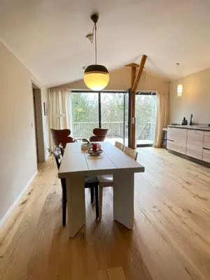 Küche/Küchenzeile in der Unterkunft Fewo im Naturschutzgebiet, mit großem Balkon
