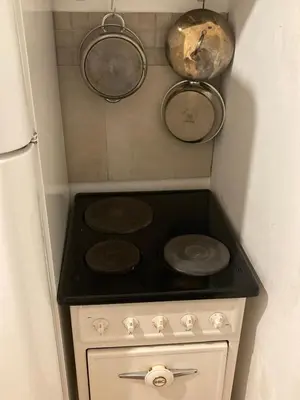 Küche/Küchenzeile in der Unterkunft Artistic Berlin Apartment