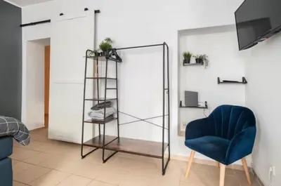TV/Unterhaltungsangebot in der Unterkunft Spacious 70sqm Apartment Sleeps 6 Free Parking