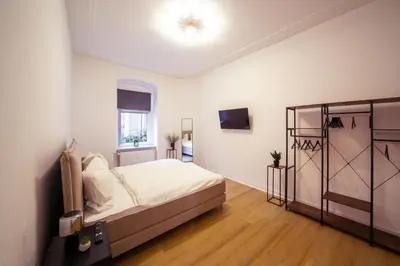 Grundriss der Unterkunft Massagesessel, King-Sized Bed, Billardtisch, 2 Couches