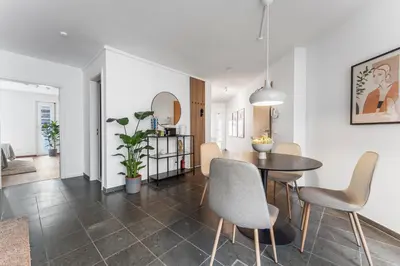 Ein Sitzbereich in der Unterkunft 100sqm Luxury Apt in Prime Location near Ku'Damm