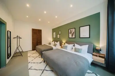 Ein Sitzbereich in der Unterkunft NEW 130m², Lounge Room, Im Herzen Berlins