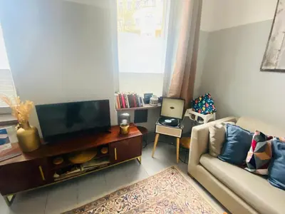 TV/Unterhaltungsangebot in der Unterkunft Gemütliche 2-Zimmer Wohnung mit kleinen Bad