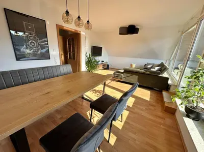 TV/Unterhaltungsangebot in der Unterkunft Sonniges & ruhiges Apartment mit Balkon nahe Berlin