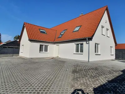 Das Gebäude in dem sich die Ferienwohnung befindet