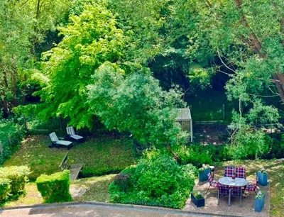 Ein Garten an der Unterkunft Villa Regina Bad Freienwalde
