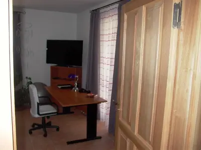 TV/Unterhaltungsangebot in der Unterkunft Gästezimmer Ferienwohnung VILLA ALEXA, mit Wallbox