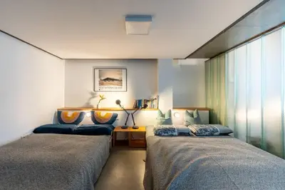 Ein Bett oder Betten in einem Zimmer der Unterkunft Architecture Apartment Kreuzberg - Maybachufer