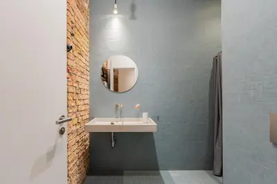Ein Badezimmer in der Unterkunft Spacious Apartment in Kreuzberg