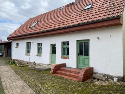 Das Gebäude in dem sich die Ferienwohnung befindet