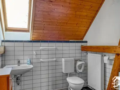 Ein Badezimmer in der Unterkunft Peter Lassau Modern retreat