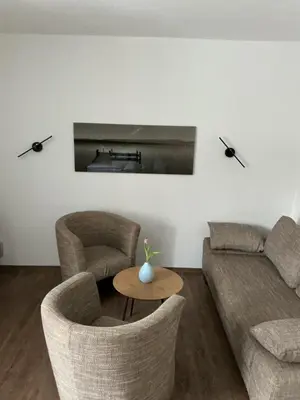 Ein Sitzbereich in der Unterkunft Ferienwohnung am Netzener See