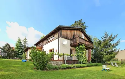 Ein Garten an der Unterkunft Wohnung Templin Ot Dargersdorf