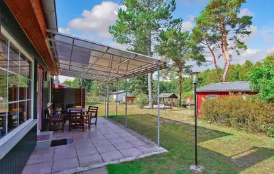Ein Garten an der Unterkunft Ferienhaus Rheinsberg