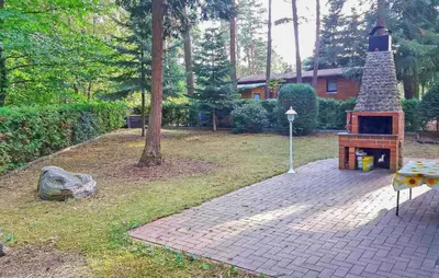 Ein Garten an der Unterkunft Ferienhaus Märkische Heide