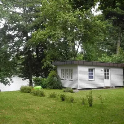 Häuschen über der Lanke