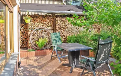 Ein Garten an der Unterkunft Ferienhaus Rheinsberg