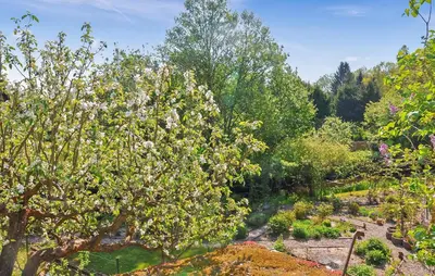 Ein Garten an der Unterkunft Ferienhaus Rheinsberg