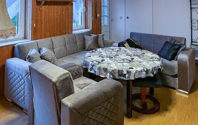 Ein Sitzbereich in der Unterkunft Ferienwohnung Lychen