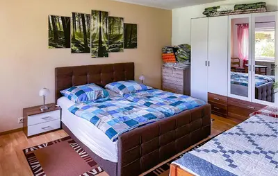 Ein Bett oder Betten in einem Zimmer der Unterkunft Ferienwohnung Lychen
