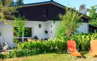 Ein Garten an der Unterkunft Ferienhaus Mahlow