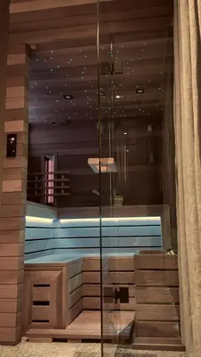 Ein Badezimmer in der Unterkunft Bellman Hotel