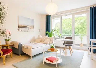 Ein Sitzbereich in der Unterkunft Amazing apartment in the heart of Berlin next to Check Point Charlie, 1 to 4 Guests
