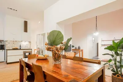 Küche/Küchenzeile in der Unterkunft Tolles Apartment im Helmholz-Kiez Prenzlauer Berg