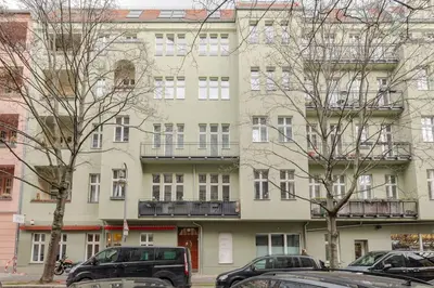 Das Gebäude in dem sich die Ferienwohnung befindet