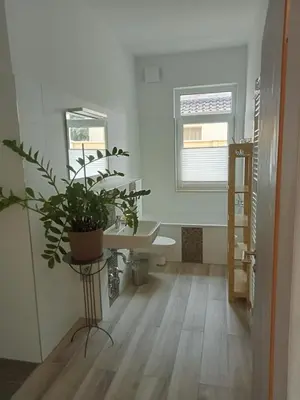 Grundriss der Unterkunft Stadtgrün 1, Ruhiges Apartment mit Terrasse und kostenlosem Parkplatz, ideal für Berlin-Besucher