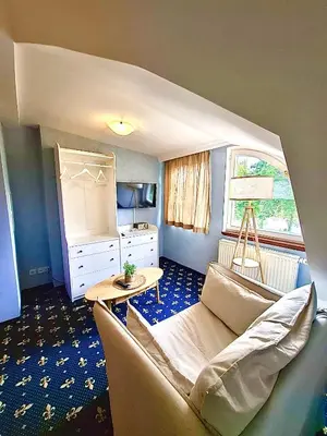 Ein Bett oder Betten in einem Zimmer der Unterkunft Schloss Zehdenick
